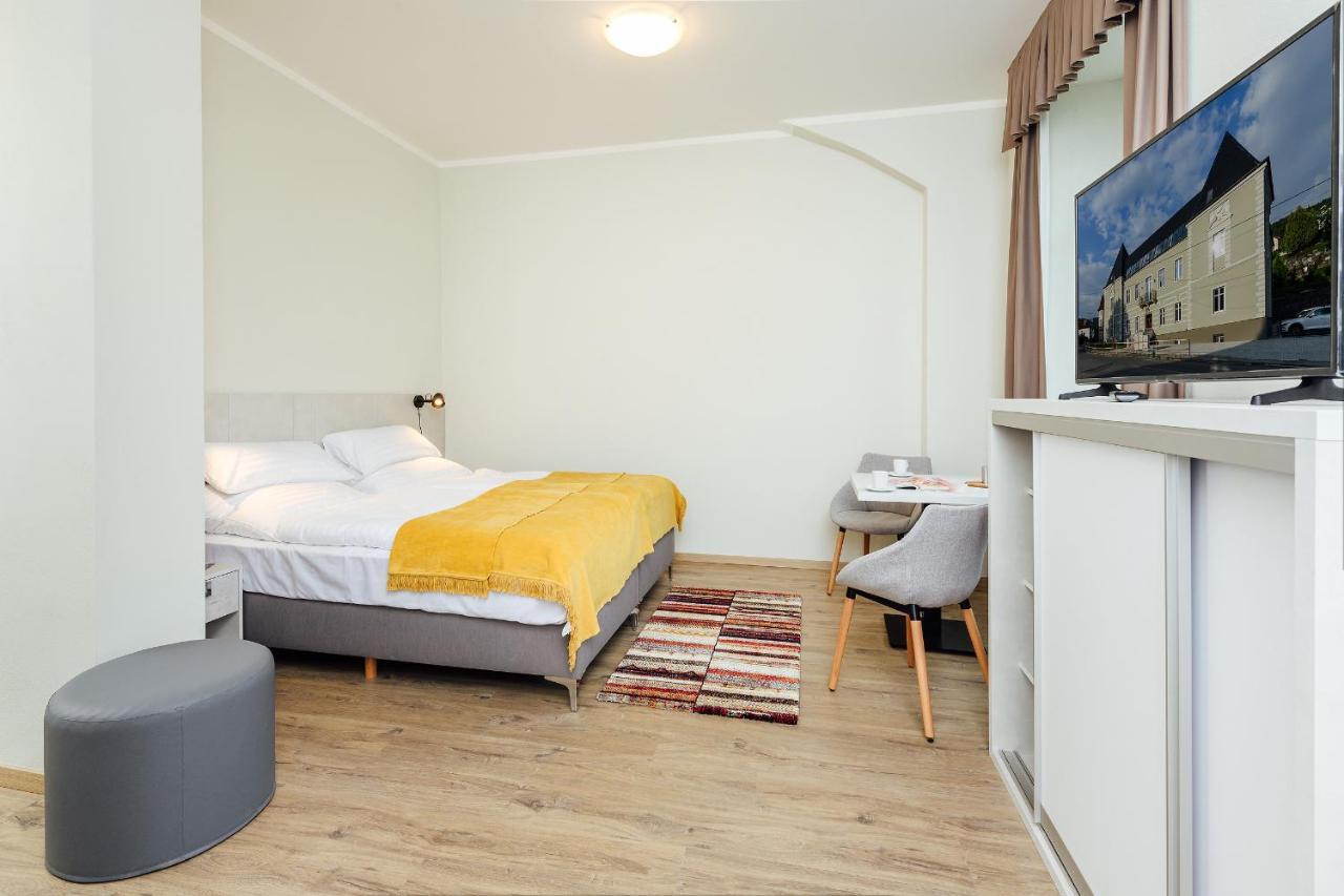 Apartmanovy Dom Grand - Contactless Check In Martinske Hole Exterior photo