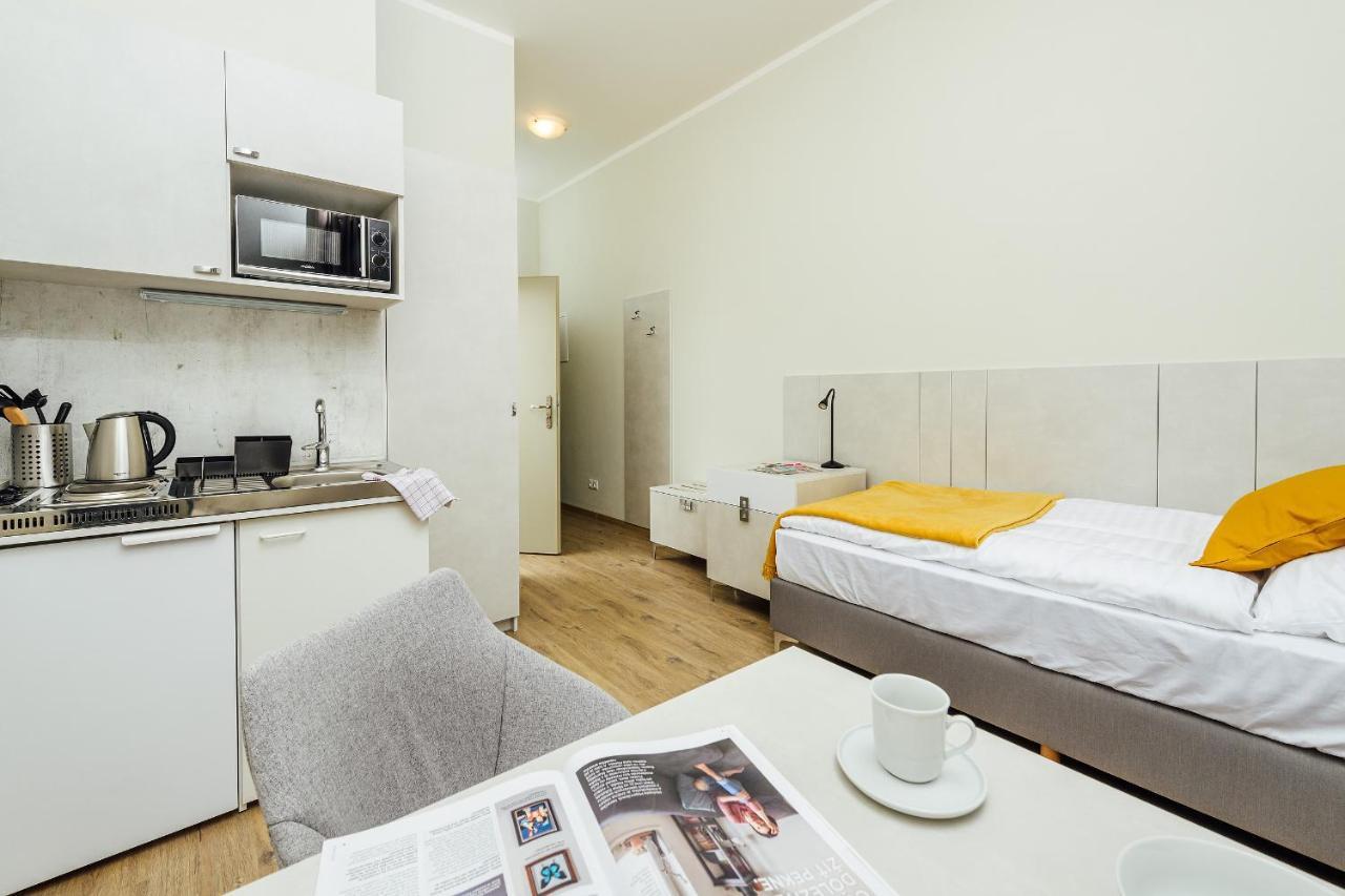 Apartmanovy Dom Grand - Contactless Check In Martinske Hole Exterior photo